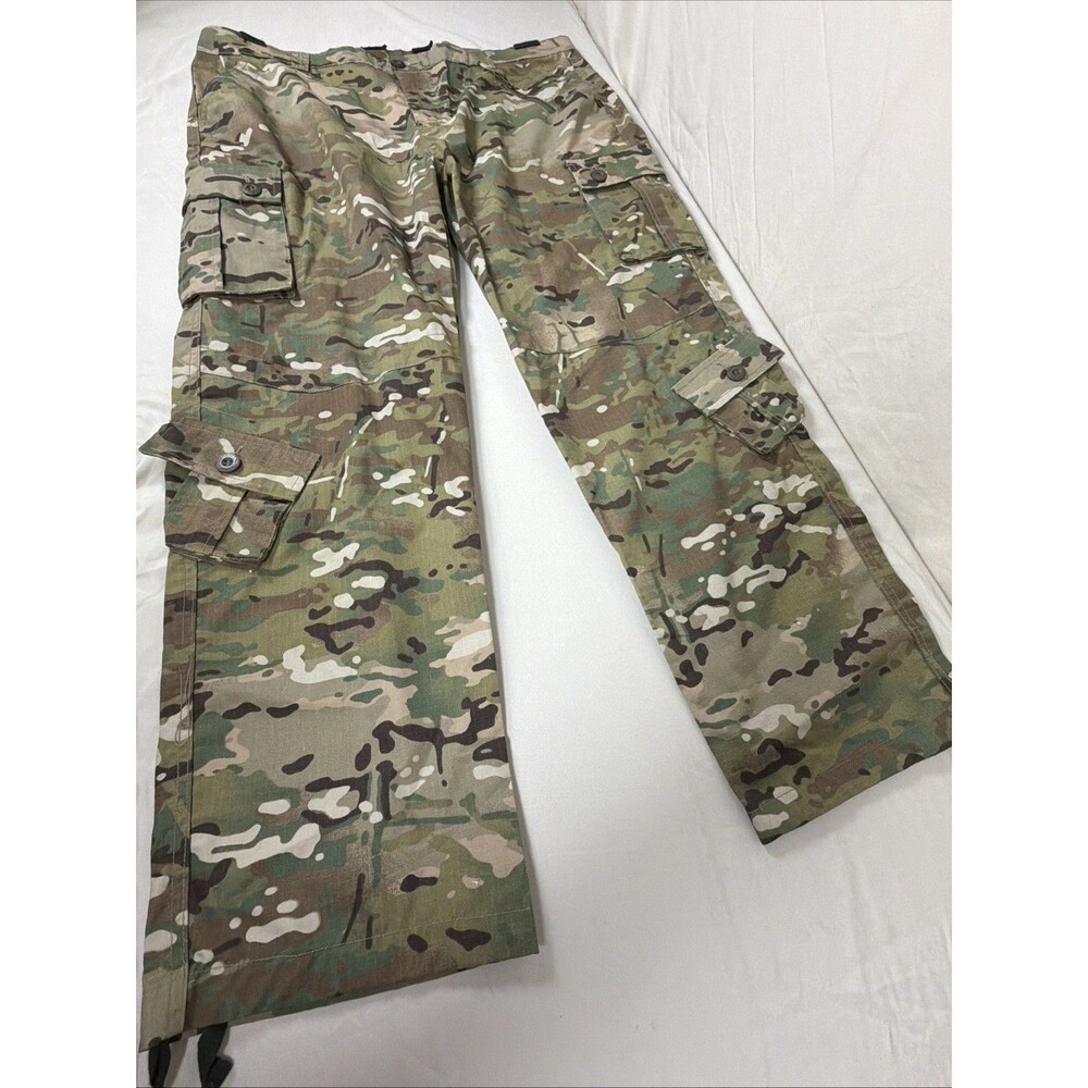 Unbranded Multicam Tactical Combat Cargo Pants Men’s Size 44 Modified